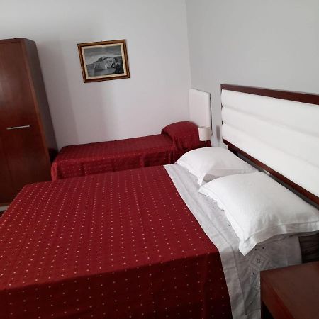 Siracusa Breakfast & Rooms Сиракузы Экстерьер фото