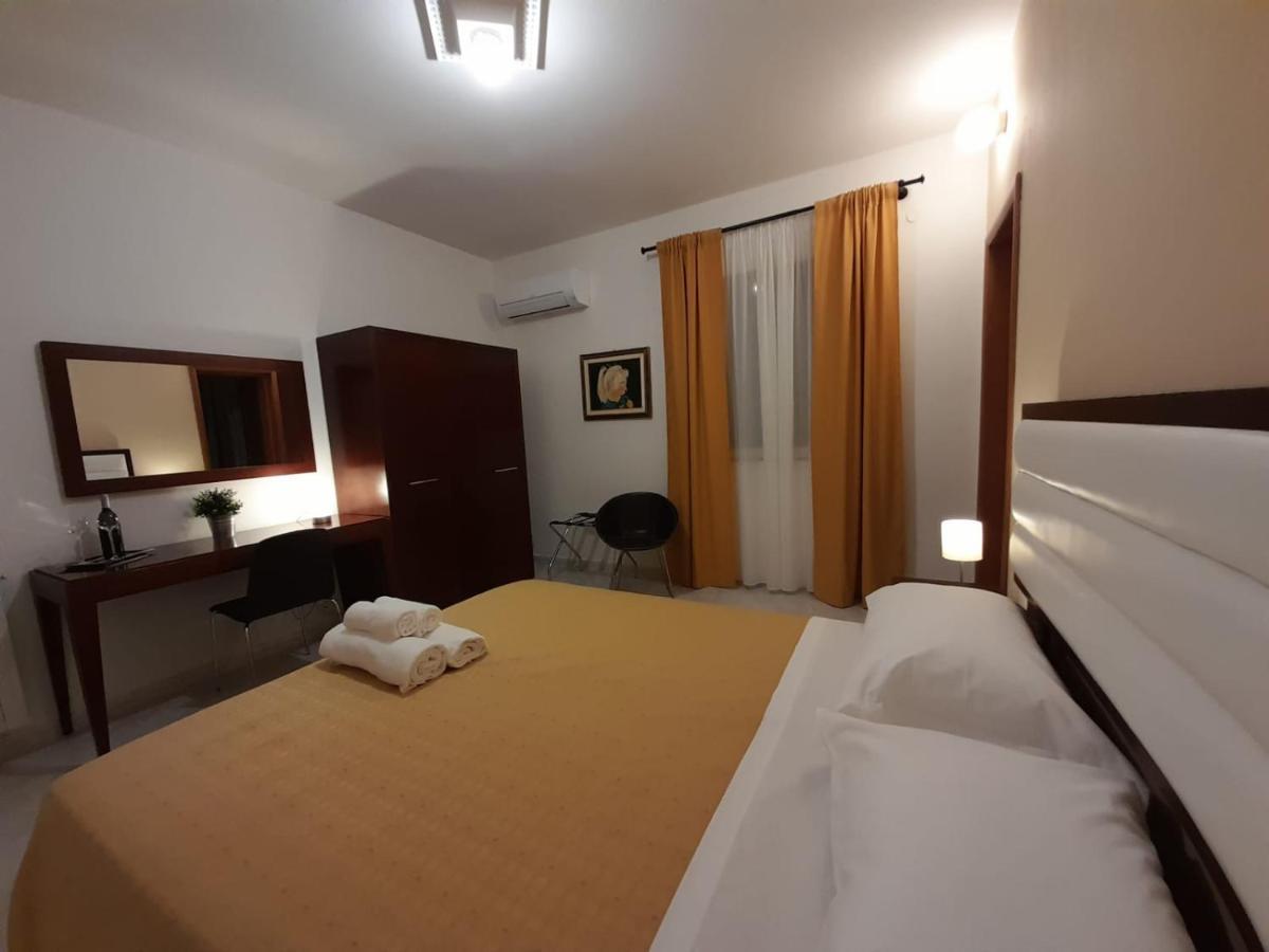 Siracusa Breakfast & Rooms Сиракузы Экстерьер фото