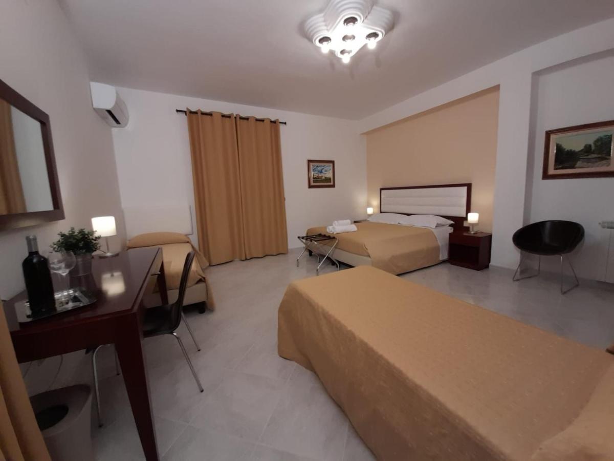 Siracusa Breakfast & Rooms Сиракузы Экстерьер фото